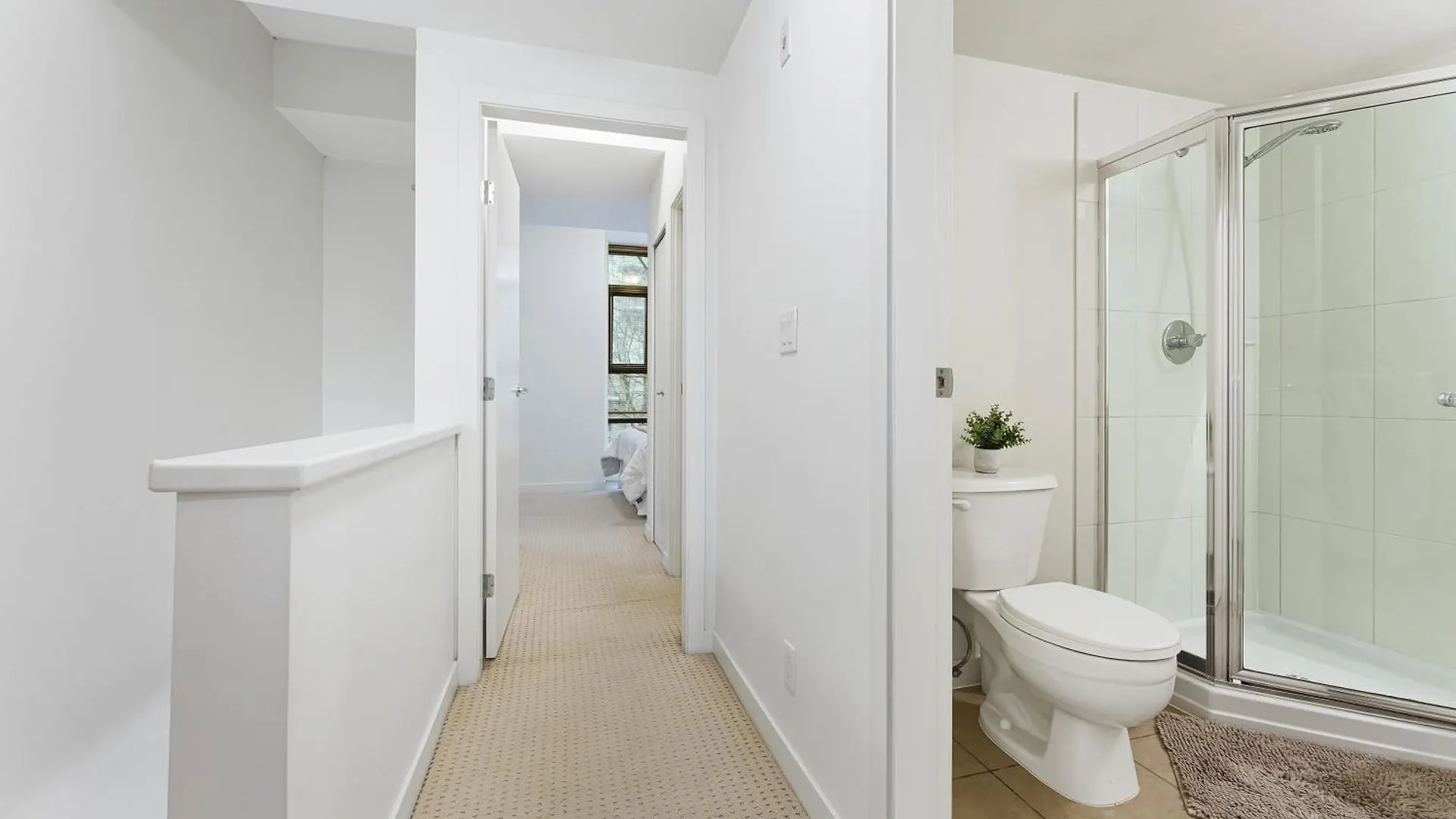 Apartment Luxury 2 Bedroom Townhouse In Yaletown Modern Elegance And Prime Location Vancouver